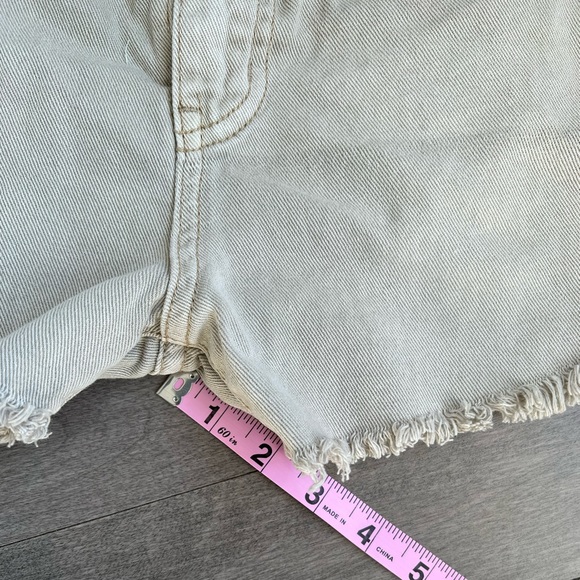 Free People Cut-off Jean Shorts | Size 25 - Picture 9 of 9